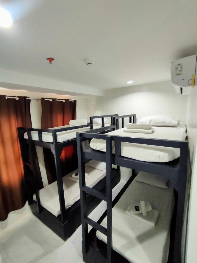 Villa Rosita Hotel Naga City By Reddoorz Naga (Camarines Sur) Exterior foto